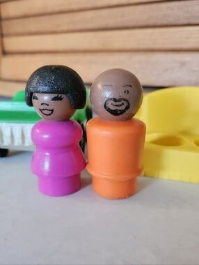 Vintage Fisher Price Little People Sesame Street Gordon & Susan With Accessories